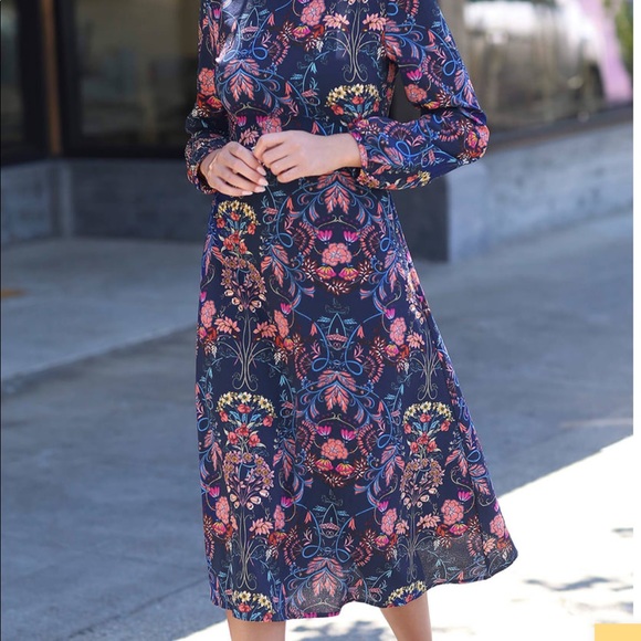Lulus Dresses & Skirts - Lulu’s floral dress - Perfect condition!